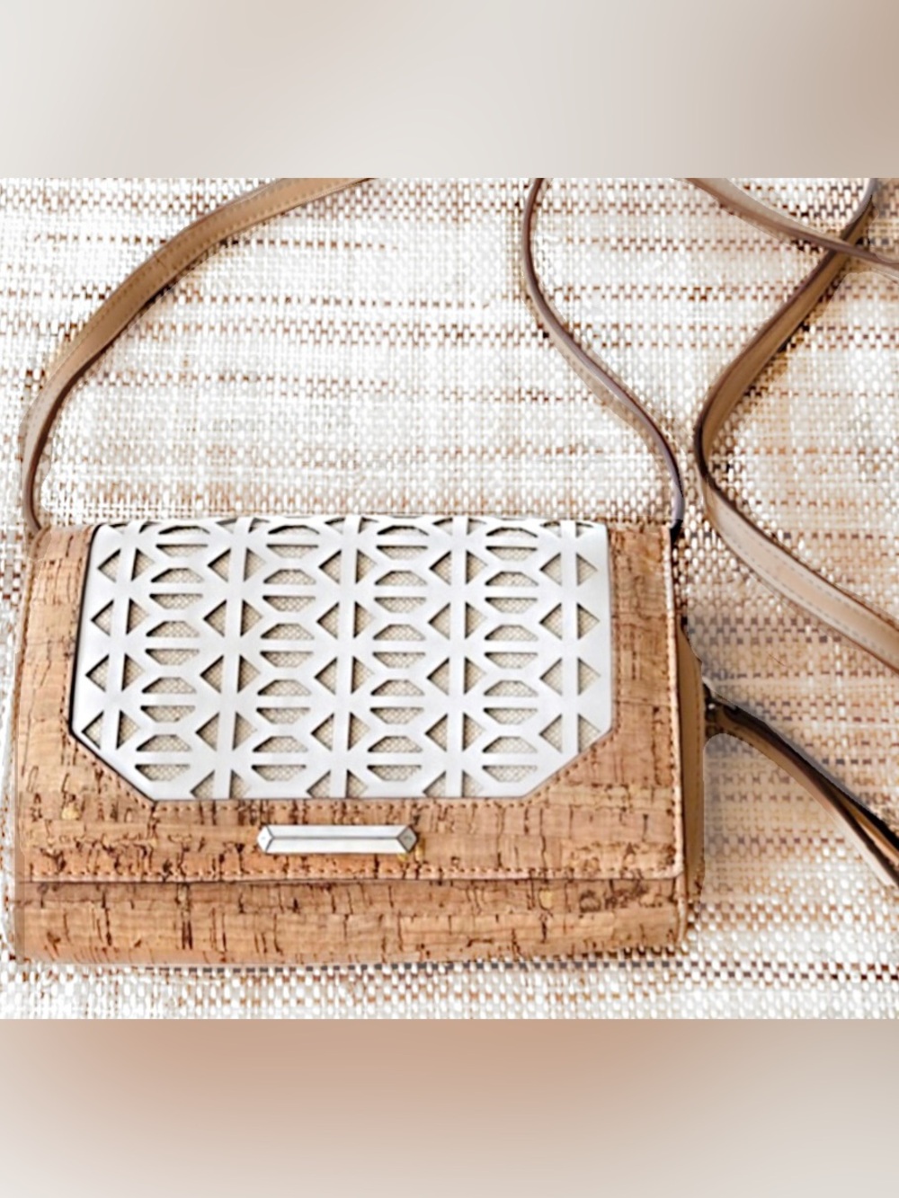 Stella and Dot Geo Cork Crossbody Bag with Geometric Accent & Yellow Interior🌼